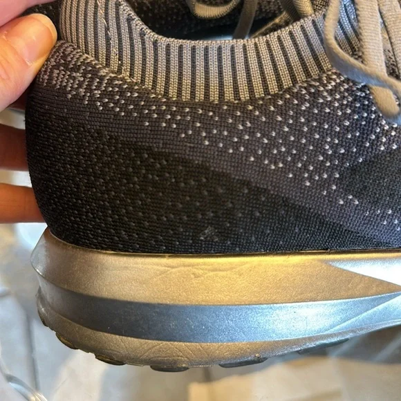 Men’s brooks size 13 levitate2 - Picture 7 of 8